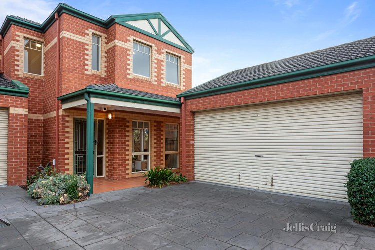 4 205-213 Mitcham Road Donvale 3111