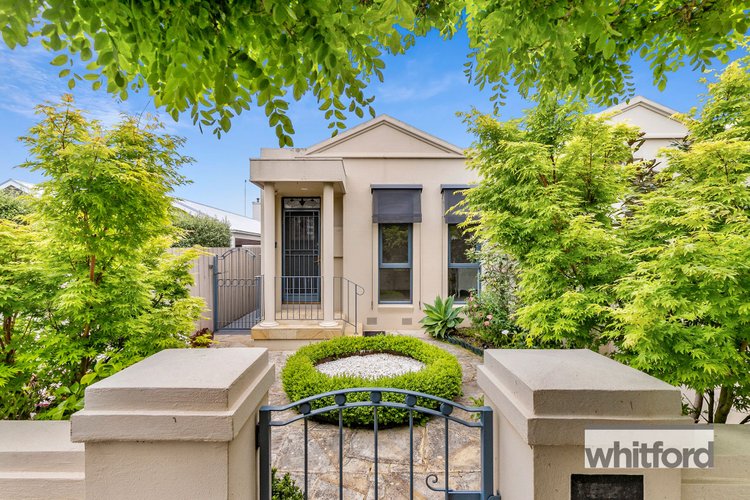 4/21 Stinton Avenue, Newtown