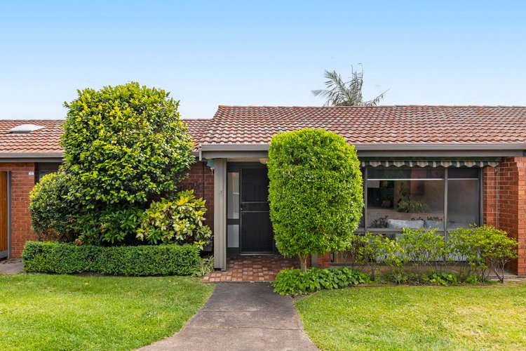 4/21 Van Ness Avenue Mornington 3931