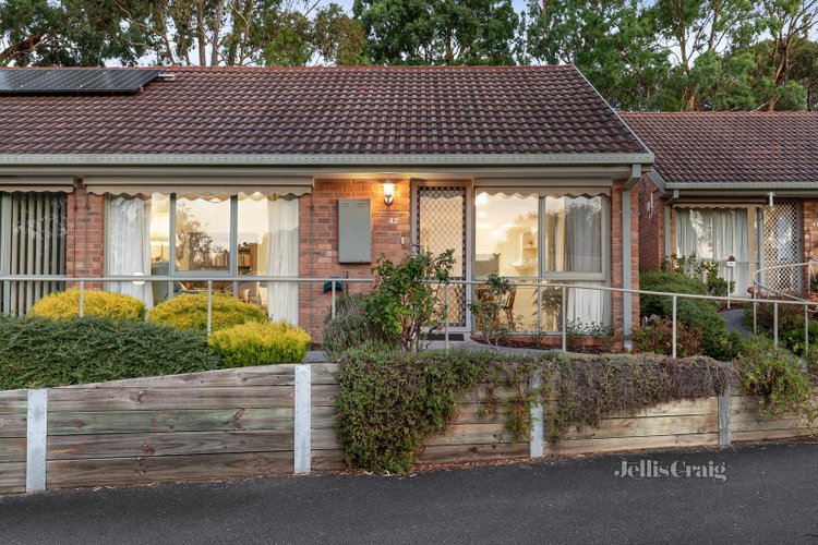 42 144 Bible Street Eltham 3095