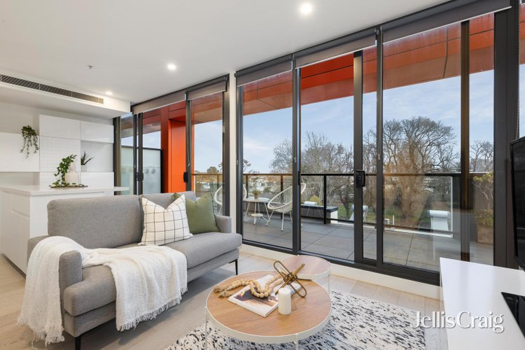 422 92-96 Albert Street Brunswick East 3057