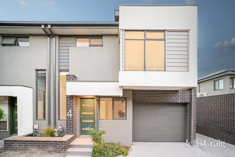 4 237 Station Street Edithvale 3196