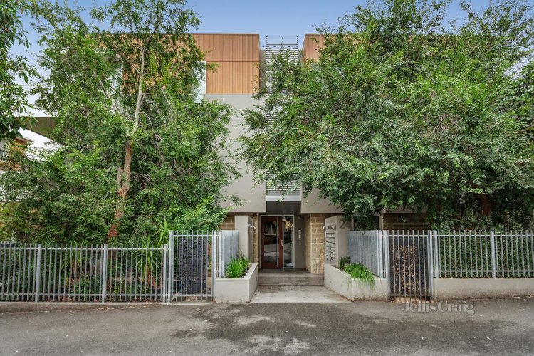 4 24 Milton Street Elwood 3184
