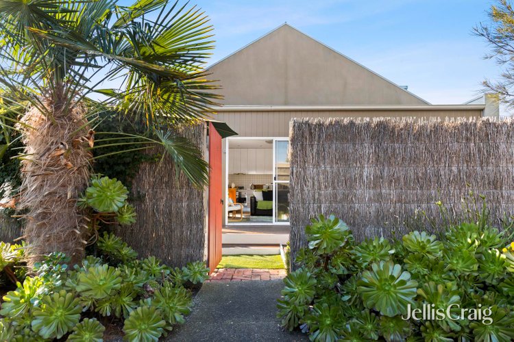 4 25 Noble Street Barwon Heads 3227