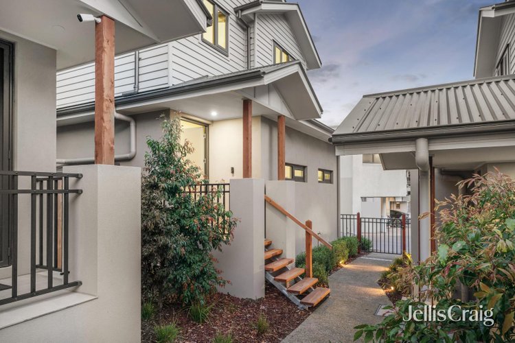 4 26 Glenauburn Road Lower Plenty 3093