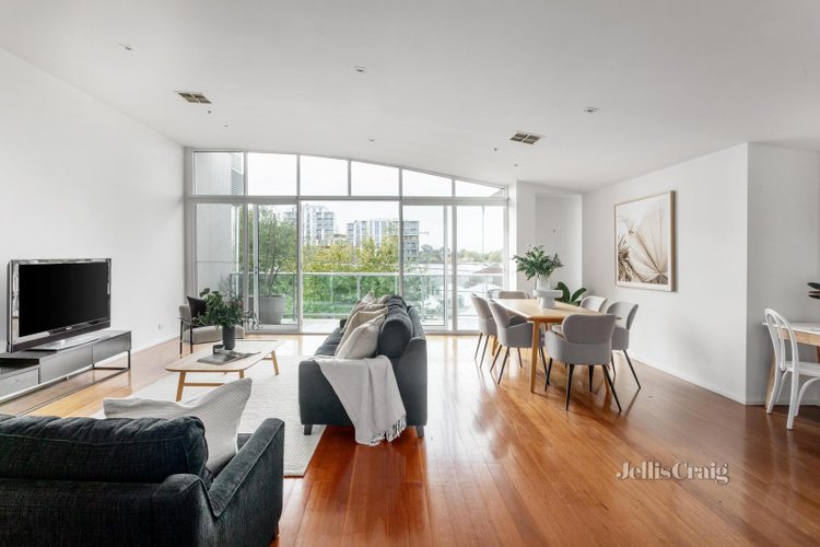 42 86 Burnley Street Richmond 3121
