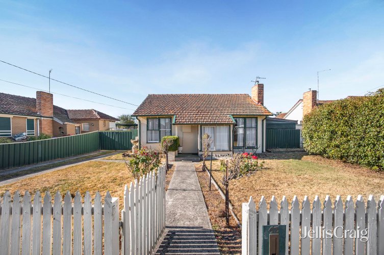 43 Birdwood Avenue  Sebastopol 3356