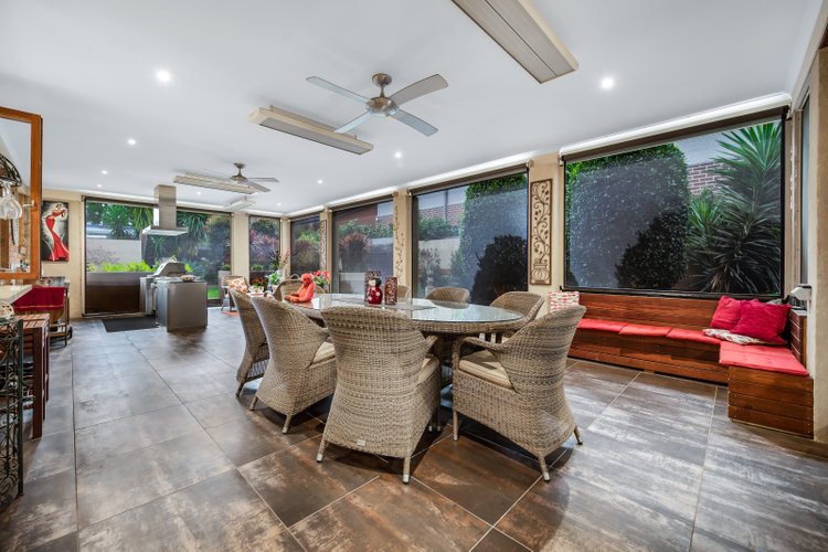 43 Highwood Drive Wheelers Hill 3150