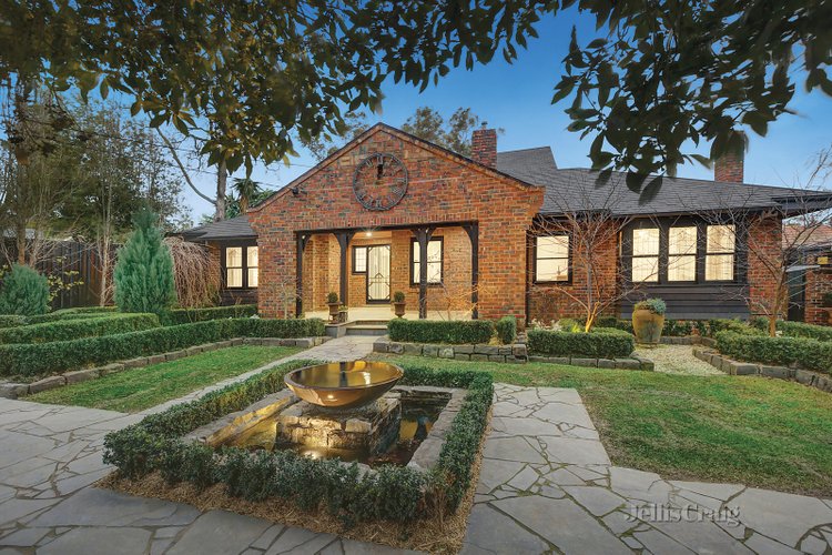 43 Park Road Surrey Hills 3127