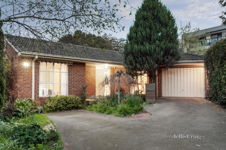 4 3 Windsor Crescent Surrey Hills 3127