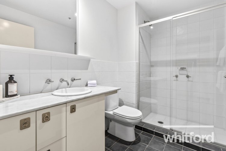 4303/4 Yarra Street, Geelong