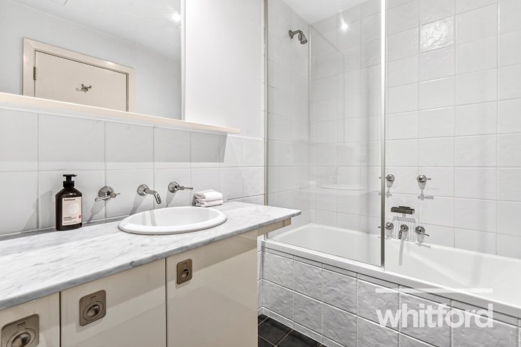 4303/4 Yarra Street, Geelong