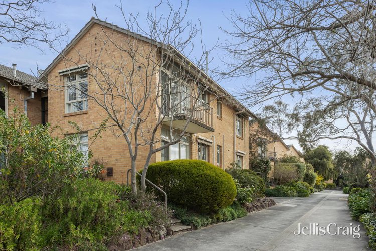 4 31 Barnsbury Road Deepdene 3103