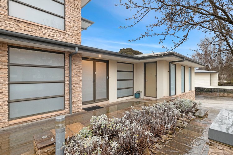 4/32 King Street  Daylesford 3460