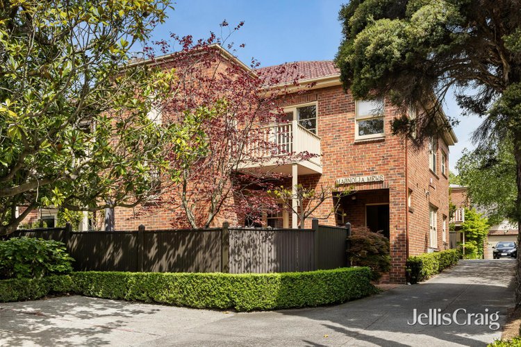 4 320 Cotham Road Kew 3101
