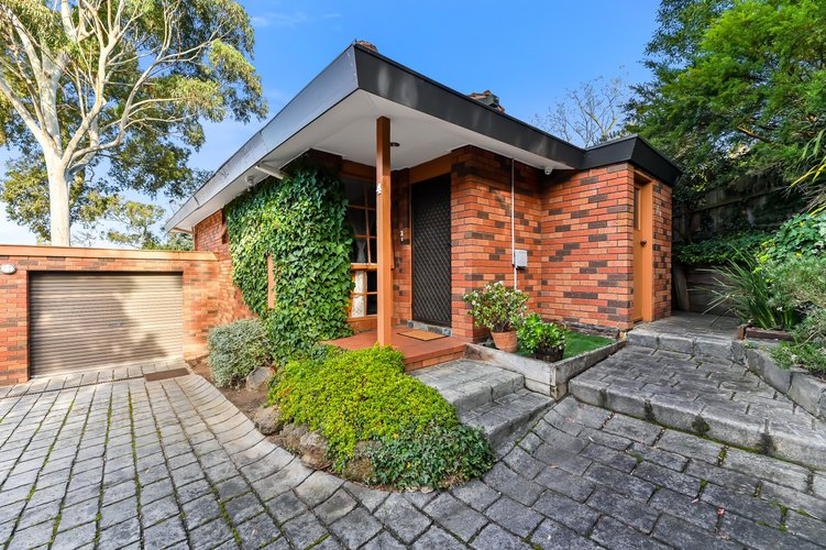 4 321 Blackburn Road Mount Waverley 3149