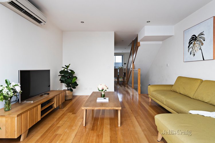 4/36 Boothby Street Northcote 3070