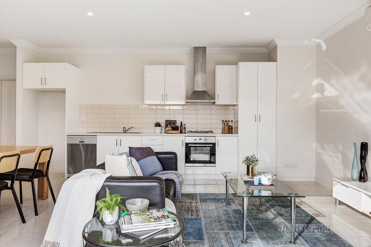 4/37 Willoughby Street Reservoir 3073