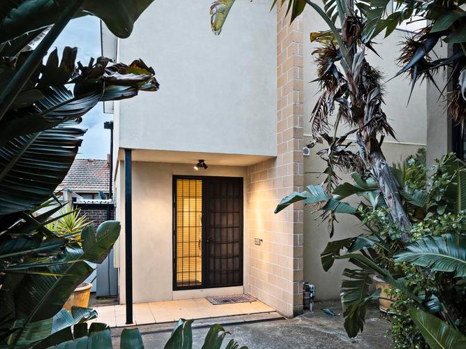 4 383 Upper Heidelberg Road Ivanhoe 3079