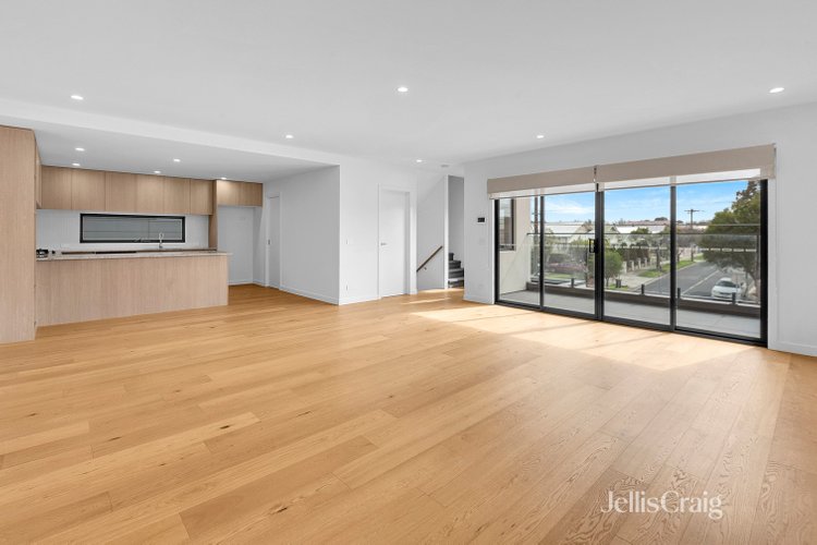 4/392 Moreland Road Brunswick West 3055