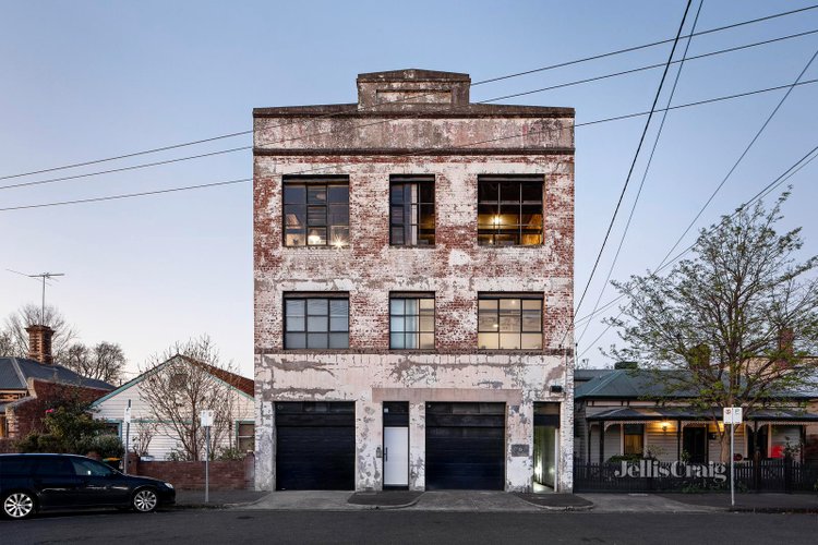 4 393 Barkly Street Brunswick 3056