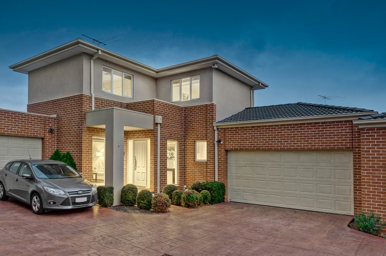 4/4-6 Roger Street Doncaster East 3109