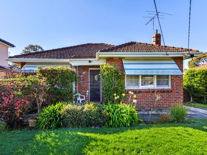 44 Barcelona Street Box Hill 3128