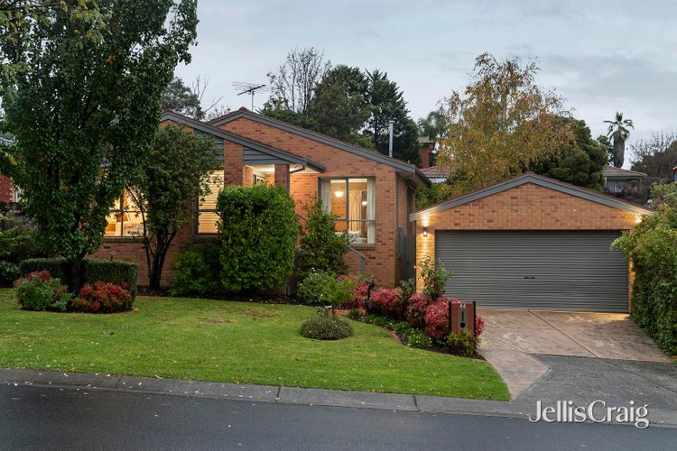 44 Kamarooka Drive Wattle Glen 3096
