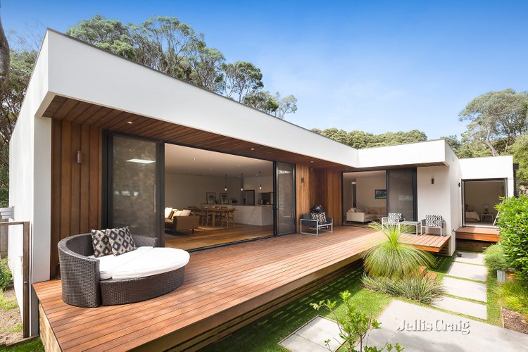 44 Lansdowne Street Blairgowrie 3942