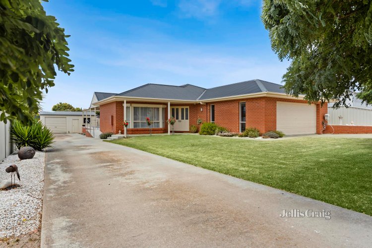 44 Martin Street Mckenzie Hill 3451