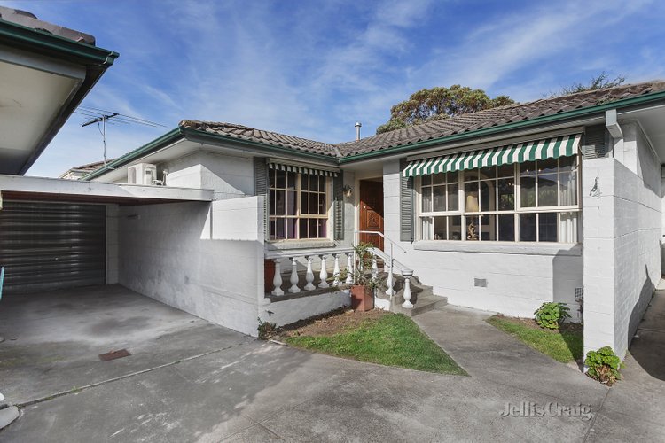 4/4 Paxton Street Malvern East 3145