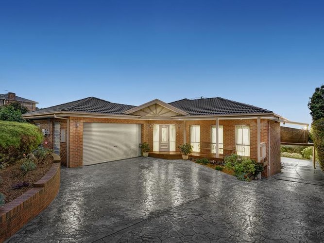 44 Rolling Hills Road Chirnside Park 3116