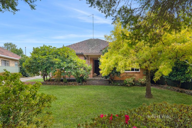 44 Salisbury Avenue Newington 3350