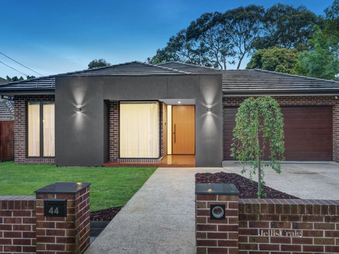 44 Samuel Road Blackburn South 3130