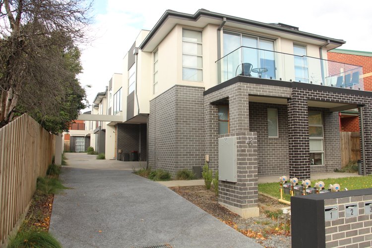 4 41 McDowall Street Mitcham 3132