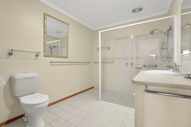 44/5 Canal Road, Paynesville