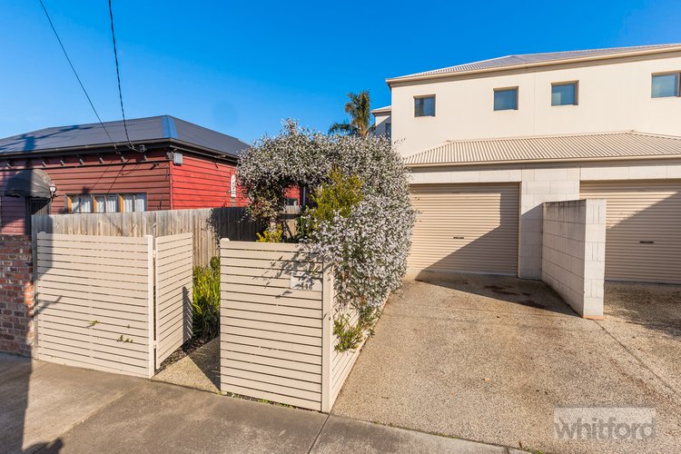 446 Latrobe Terrace, Newtown