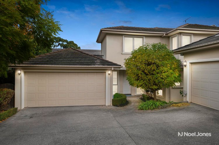 4 4A Collins Court Balwyn 3103