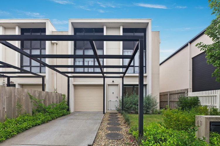 45 Amadeo Way  Chirnside Park 3116