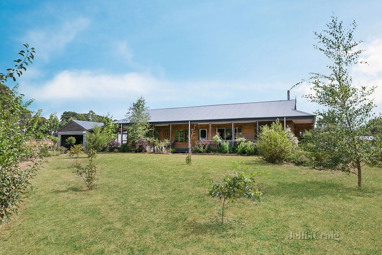 45 Blue Mount Road Trentham 3458
