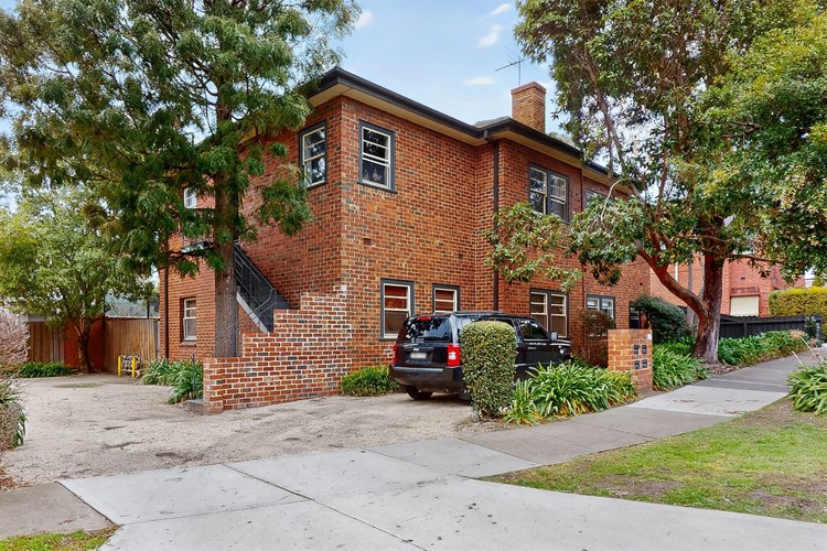 4/5 Finchley Court Hawthorn 3122