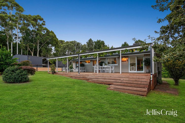 45 Lewis Road Wandin North 3139