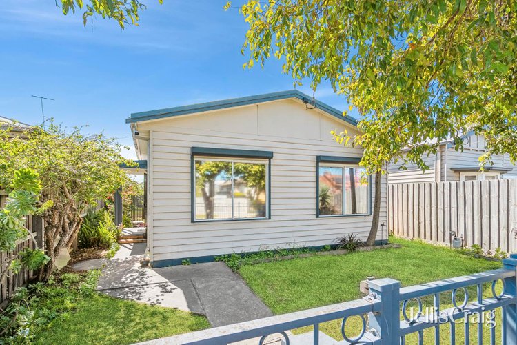 45 Mcdonald Street East Geelong 3219