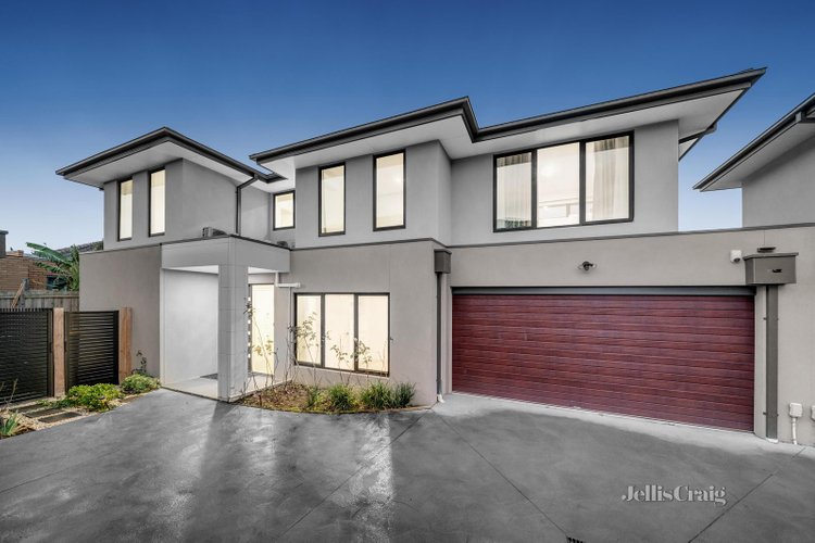4 5 Monet Court Doncaster East 3109
