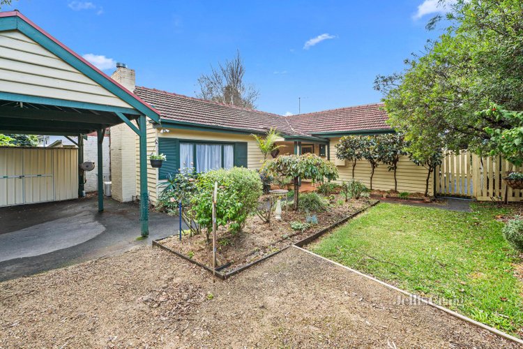 45 Mt Dandenong Road Croydon 3136