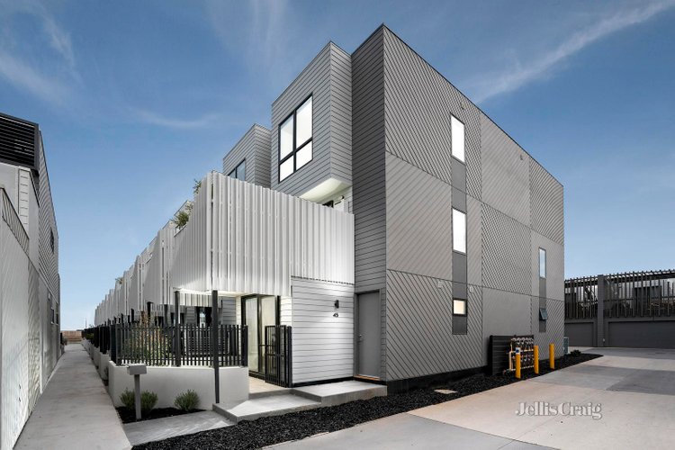 45 Piccolo Circuit Williamstown North 3016