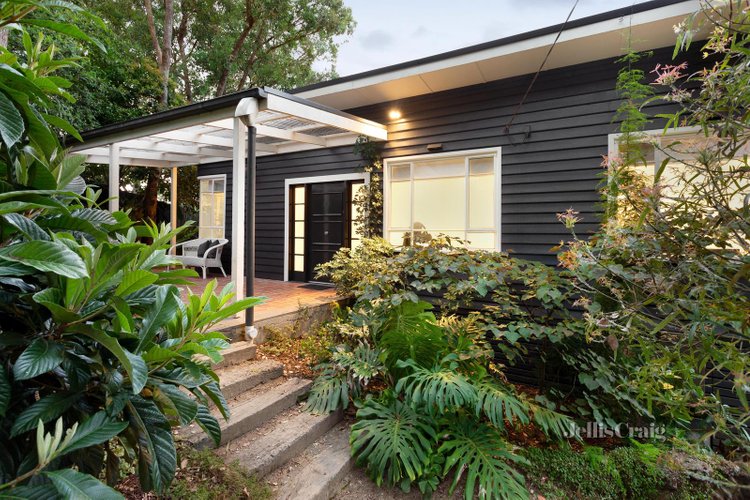 45 Taylor Road Hurstbridge 3099