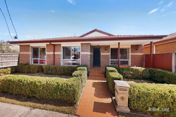 45 Winn Grove  Fawkner 3060