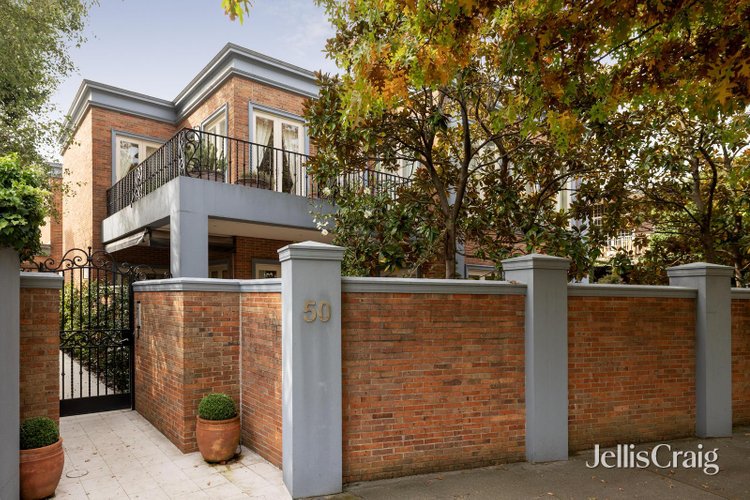 4 50 Albany Road Toorak 3142