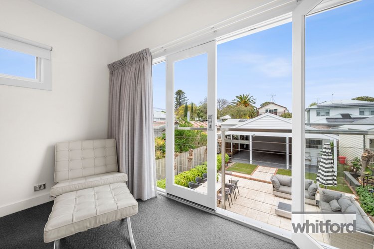 454 Ryrie Street, East Geelong